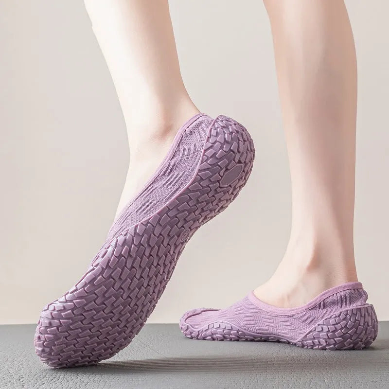Women's indoor fitness shoe with mesh upper and soft rubber sole in various colours