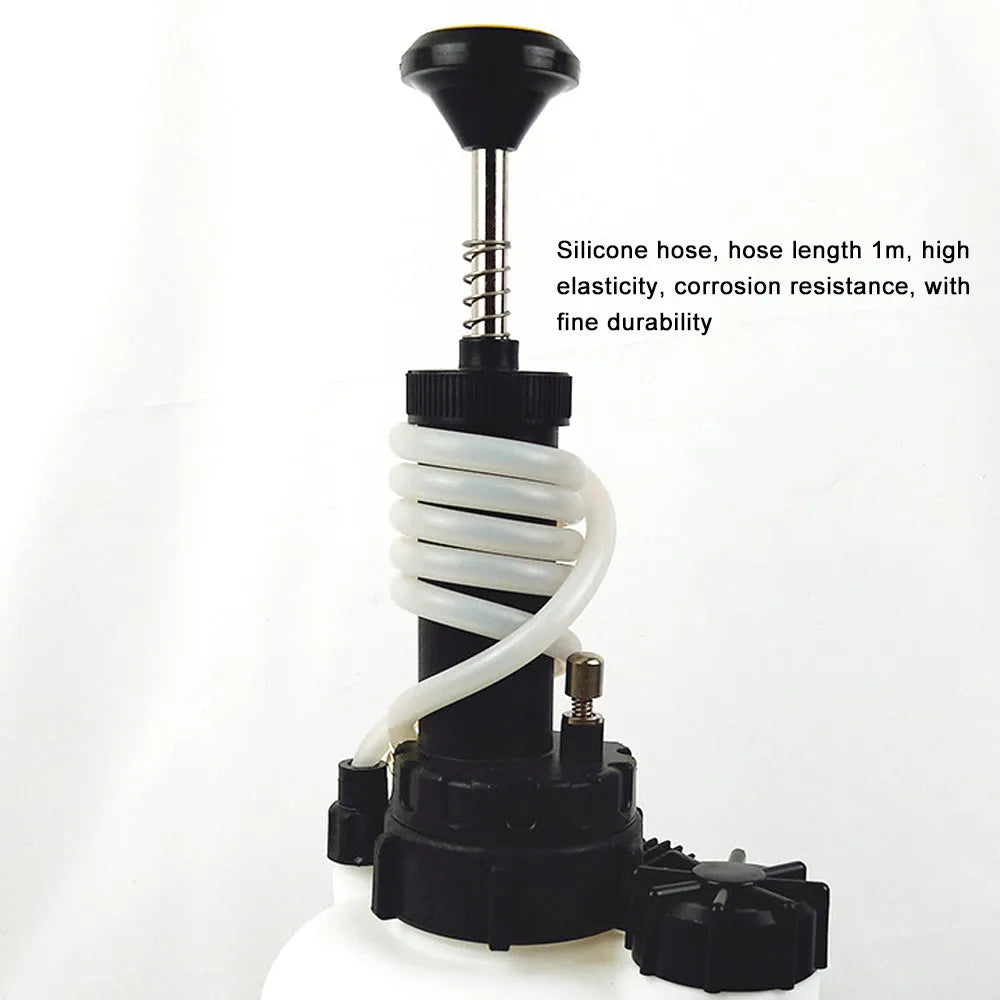 White 3-litre brake oil tank with copper and iron construction for automotive brake fluid changes