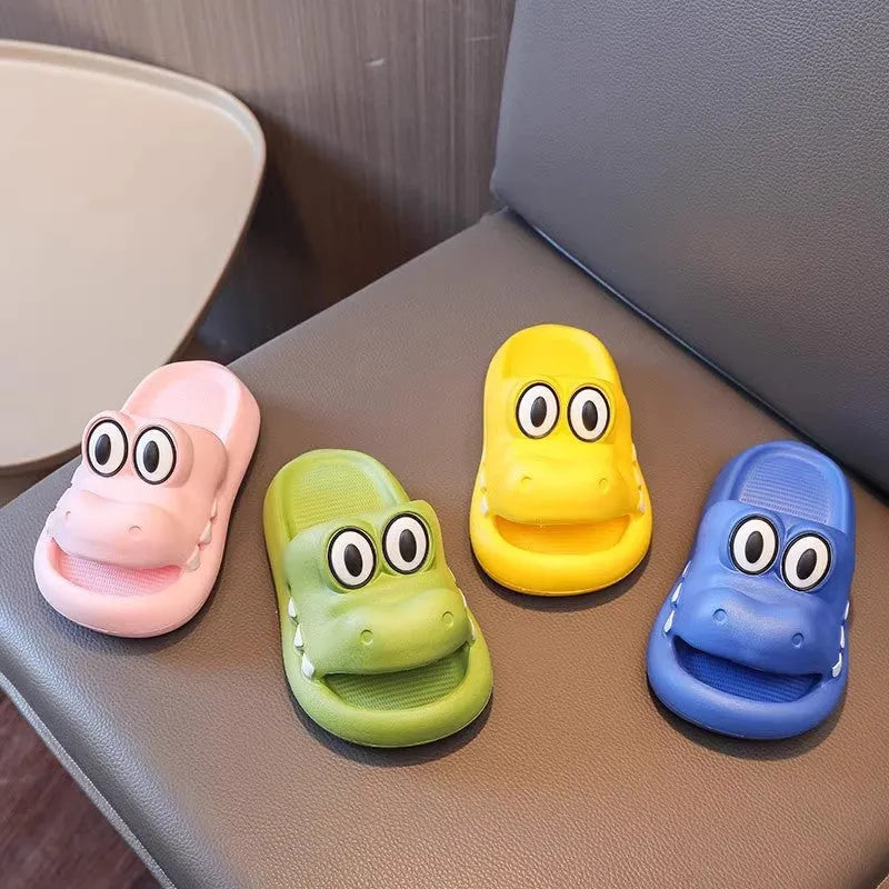 EVA animal pattern parent child sandals in pink, green, yellow and blue colours for family outdoor use