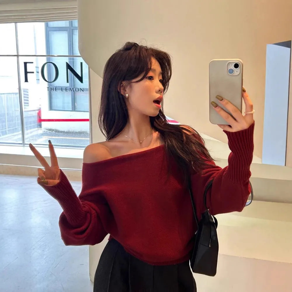 Women's free-size long sleeve pullover blouse in viscose, shown in multiple colour options.