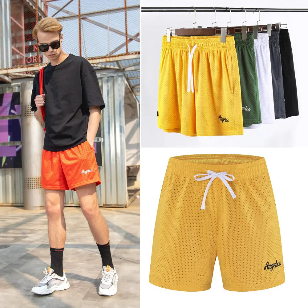 Men's double-layer mesh shorts in various colours with moisture-wicking polyester fabric for summer sports