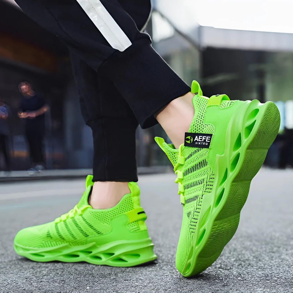Men's black mesh casual running shoes with cross-strap design and round toe in Korean style