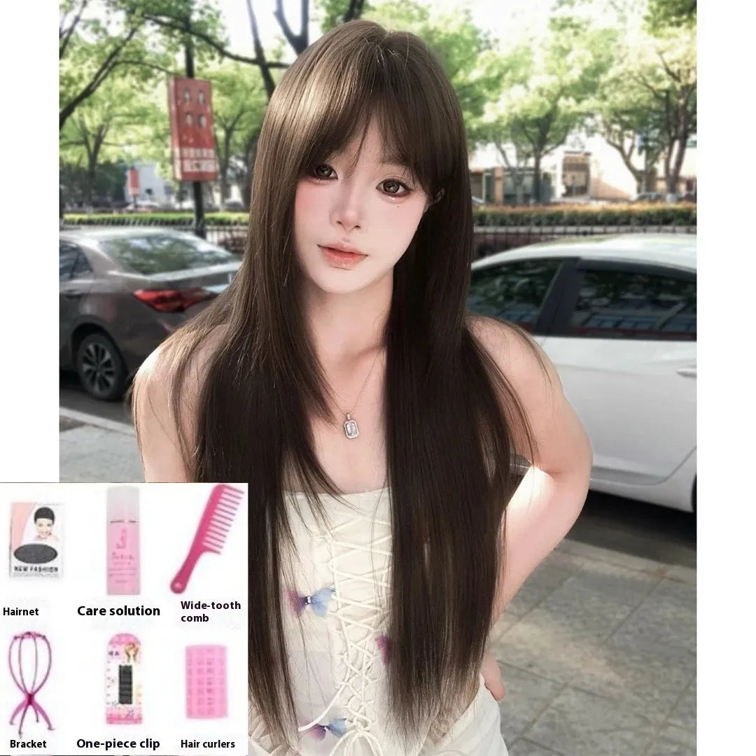 Brown black wig with black tea simulation colouring and wear-free hair net construction