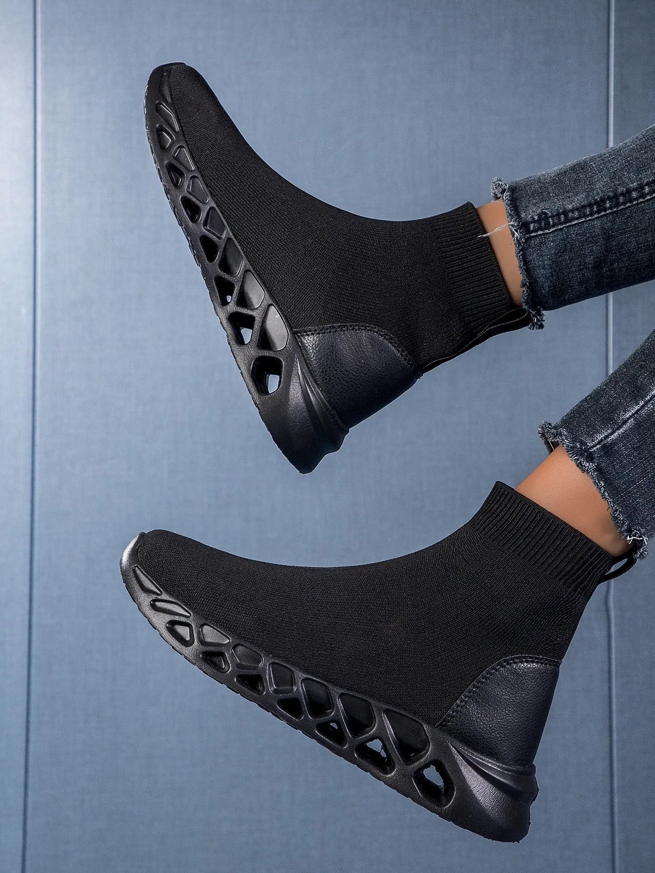 Women's casual sock boot shoes with mesh upper and flat sole in Terracotta Warriors colour