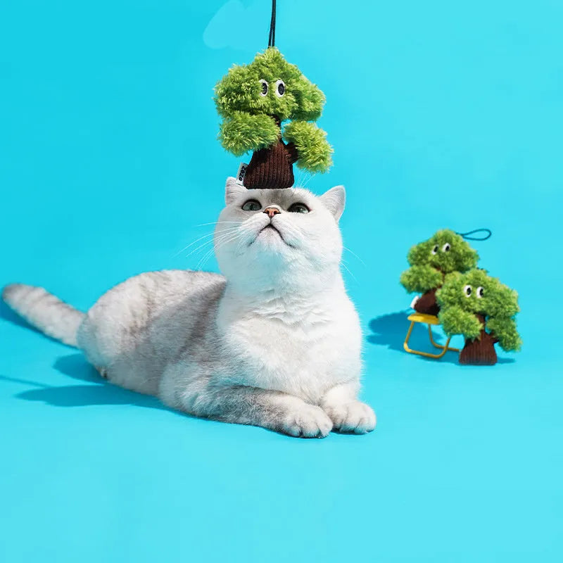 Pine tree shaped cat toy with textured surfaces measuring 10x3x12cm and weighing 50g with catnip infusion