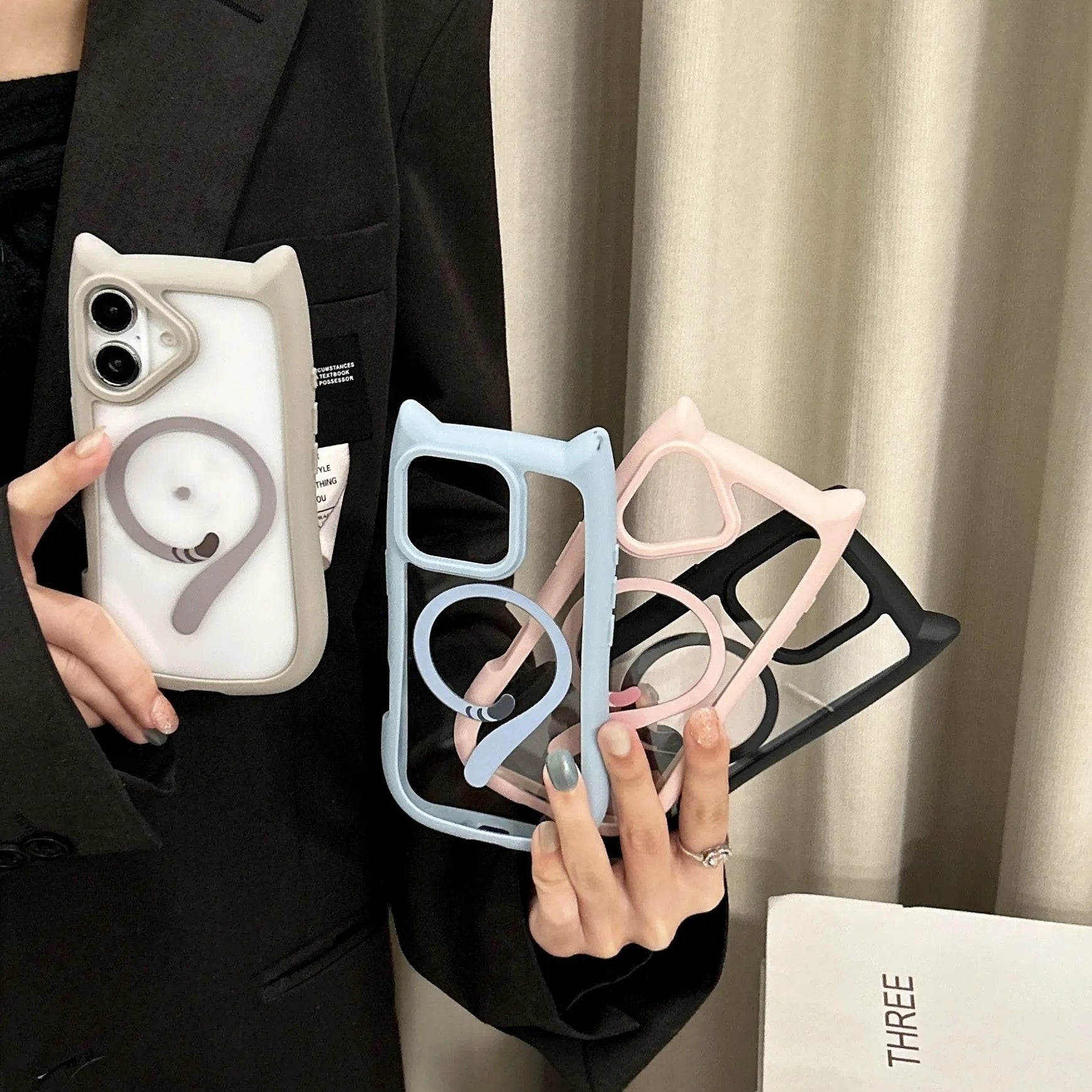 Transparent acrylic TPU phone case for iPhone 17 showing shockproof protection and magnetic suction features