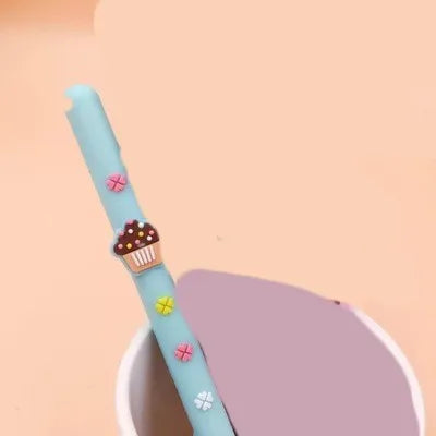 Set of five scented gel pens with chocolate bar designs and 0.5mm needle tips.