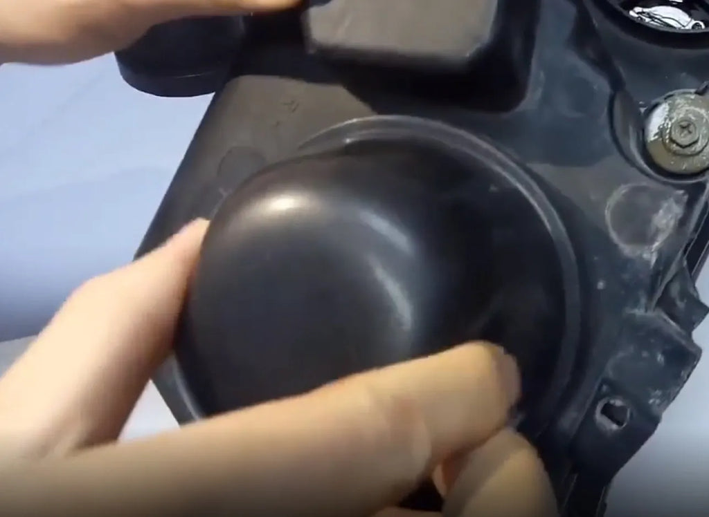 Black silicone 90mm headlight dust cover for General Motors vehicles