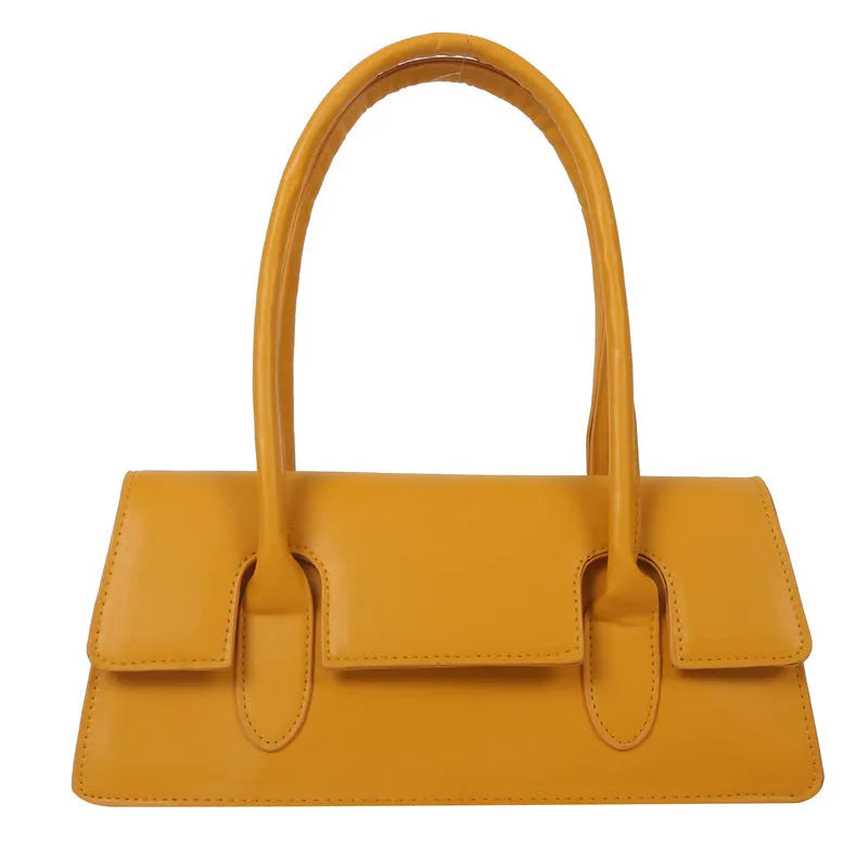 Women's retro square shoulder bag in PU leather with single strap and sandwich pocket exterior