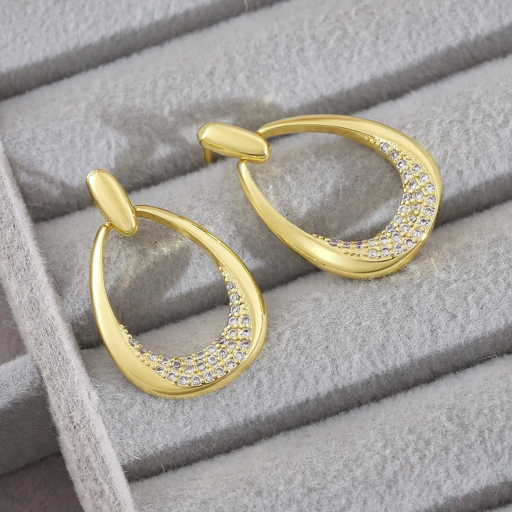 Women's yellow gold geometric earrings with 2.6*1.7cm drop design and colour retention electroplating
