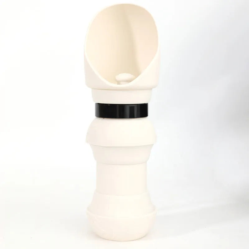 Collapsible silicone pet water cup showing folded and expanded states with 550ml capacity measurement