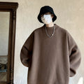 Men's loose fit round neck polyester sweater in solid colour with long sleeves
