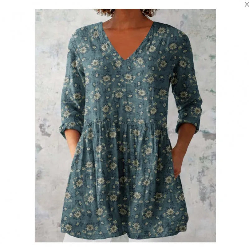 Printed women's wave loose dress with 3/4 sleeves and wide waist design in polyester fabric