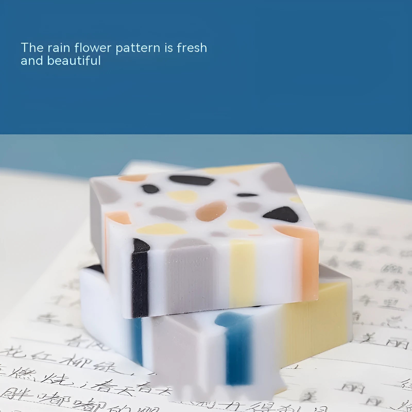 Super Clean Traceless rubber eraser with a brick shape for student stationery.