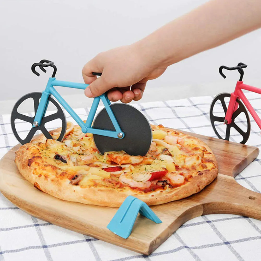 Bicycle-shaped pizza cutter with stainless steel 430# wheel and ABS plastic handle in assorted colours