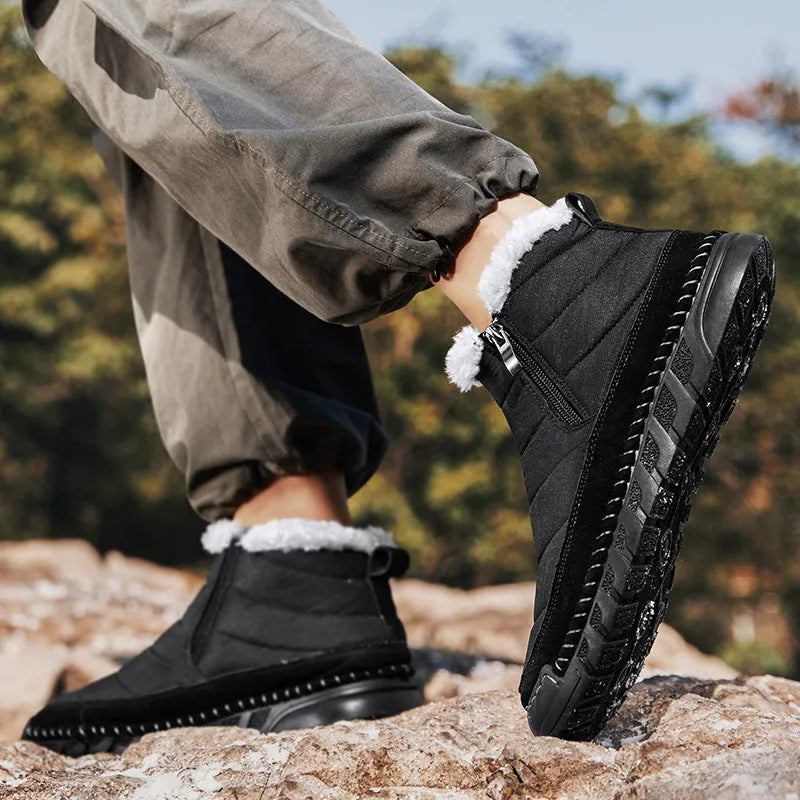 Men's plus size snow boots in black blue green yellow with artificial plush lining and rubber soles