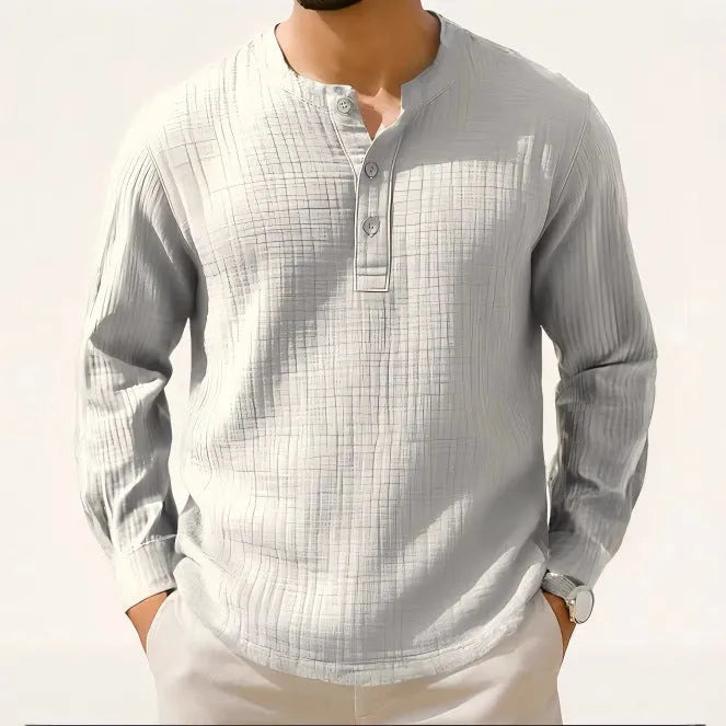Long sleeve linen blend shirt in slim fit with 3/4 sleeves and round neck