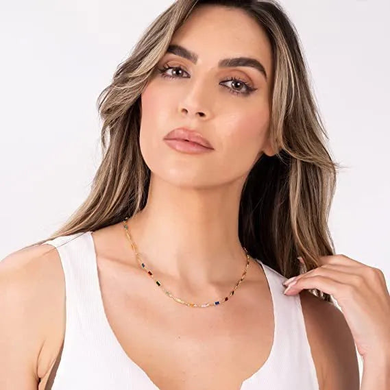 Ladies' geometric crystal necklace with adjustable 41-50cm chain and glass pendant