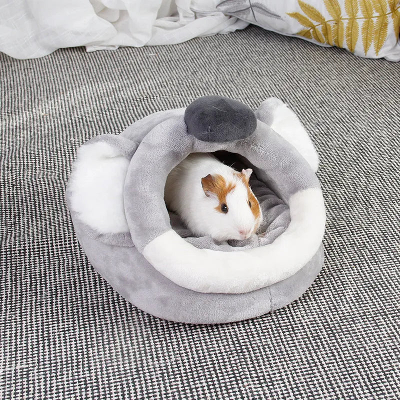 Flannel small pet nest for guinea pigs, hamsters and rabbits in S, L or XL