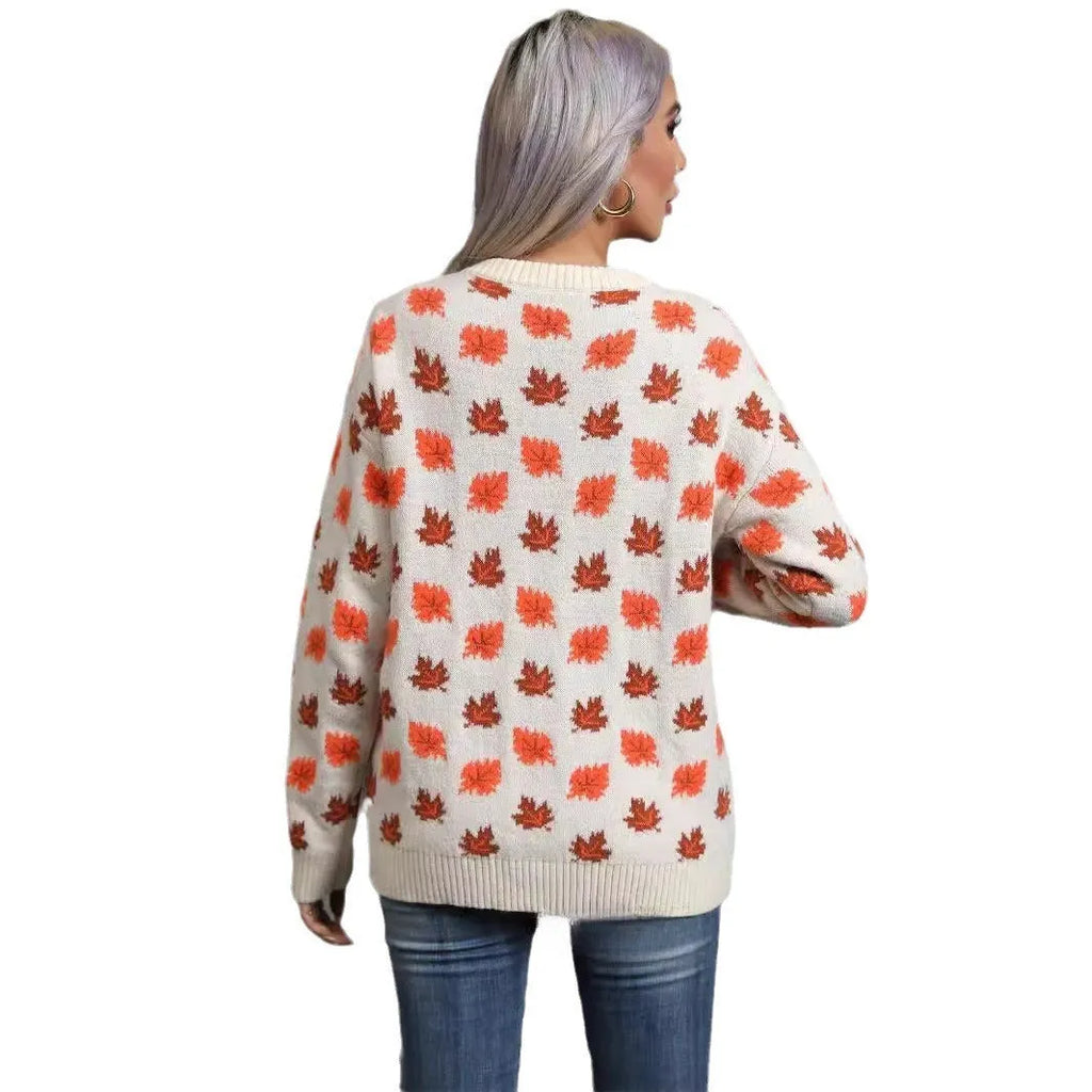 Maple Leaf Christmas pullover sweater in loose street fashion style with contrast colour design