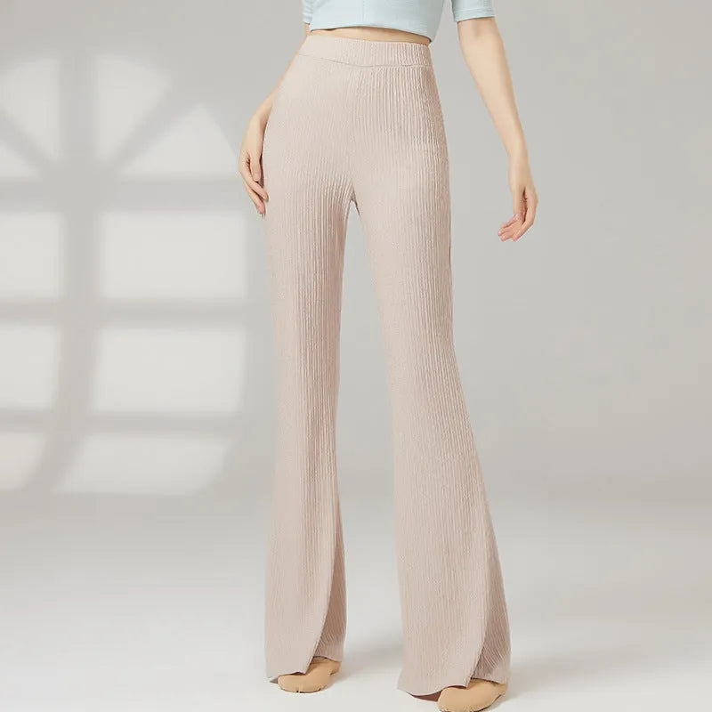 Women's classical dance practice trousers in solid colours with 100% polyester construction