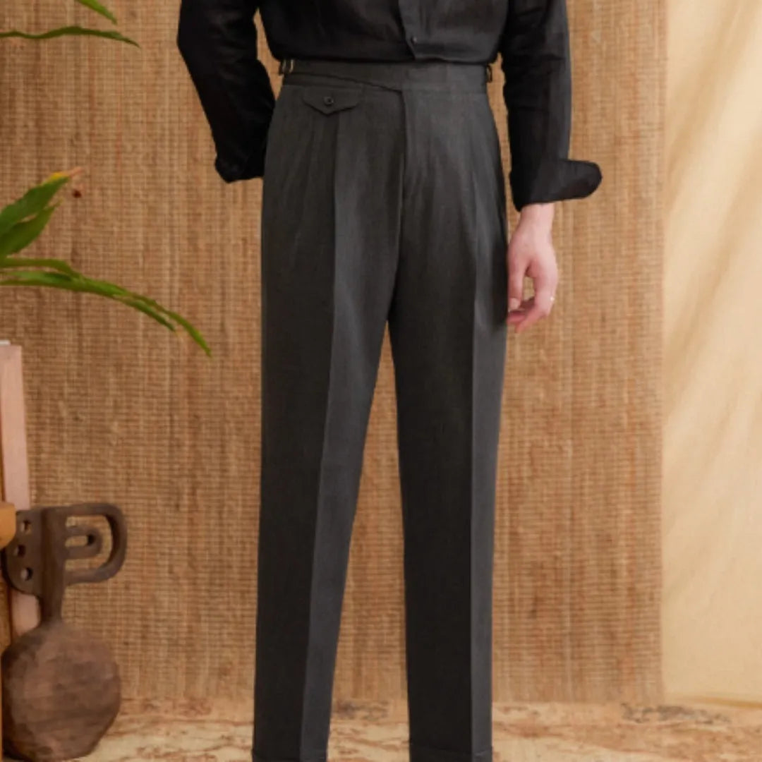Men's slim-fit straight-leg trousers in dark grey with water-washed finish and wrinkle-resistant fabric
