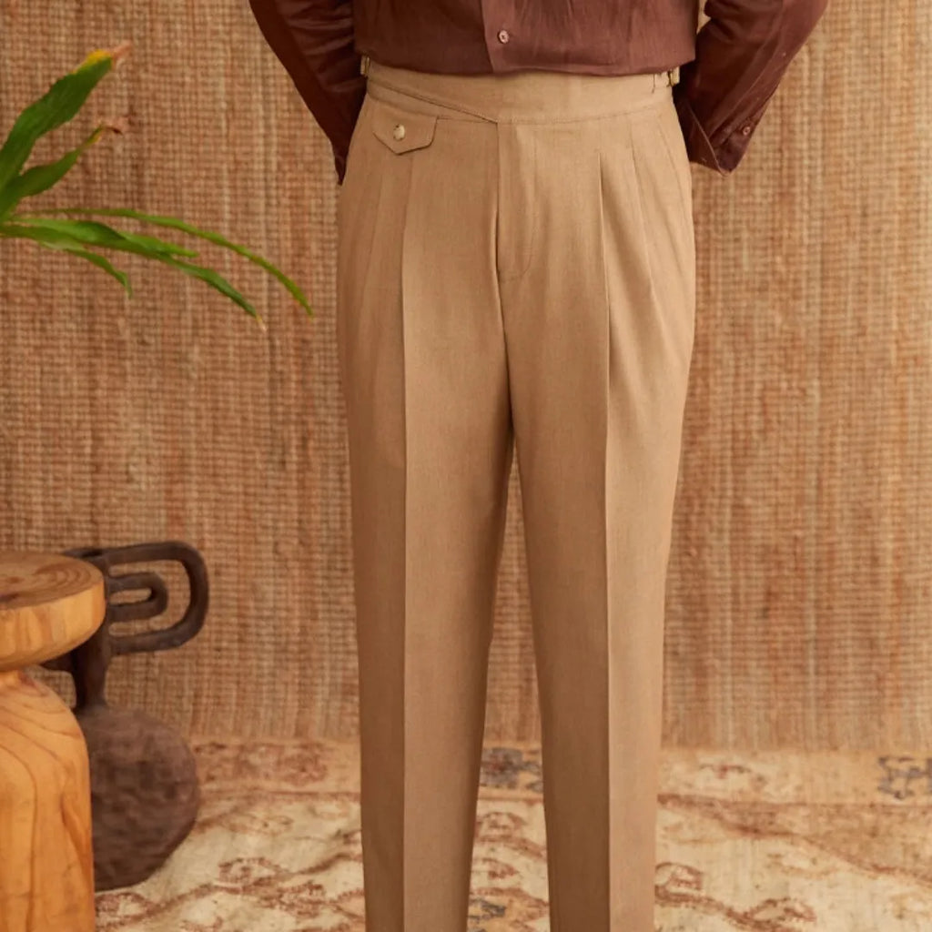 Men's slim-fit straight-leg trousers in dark grey with water-washed finish and wrinkle-resistant fabric