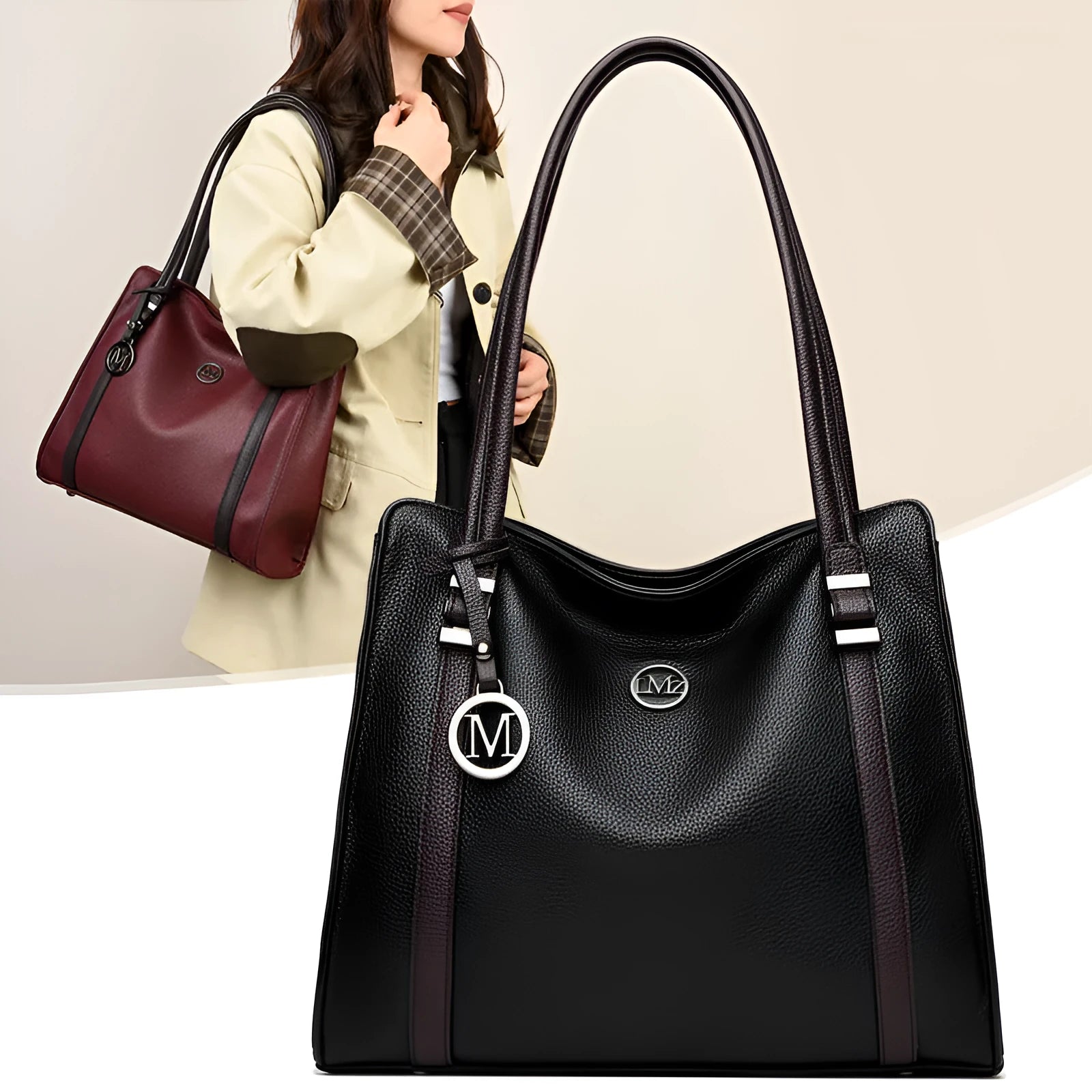 Genuine leather women's crossbody bag in horizontal square shape with double shoulder straps