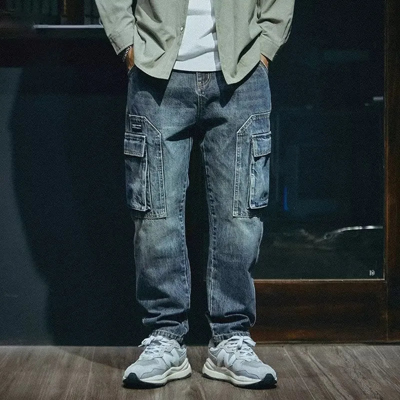 Men's blue loose straight retro denim trousers with zip fly and stretch fabric for leisure wear