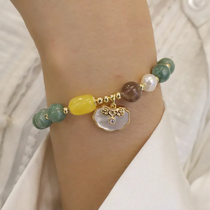 Green jade bracelet for women with natural stone material and casual jewellery design