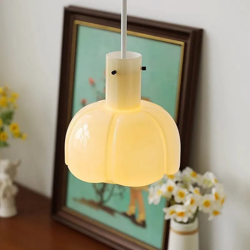 Medieval-style glass bud chandelier with retro design, showing pendant light for 220V UK voltage and E27 bulb compatibility