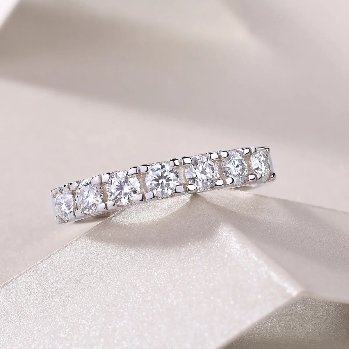 Lucky wedding ring set with 0.1 carat moissanite, S925 silver platinum plated, sizes 5 to 9, gift box