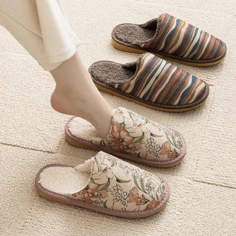 Cotton slippers with linen surface in floral patterns, showing PVC sole and colour options
