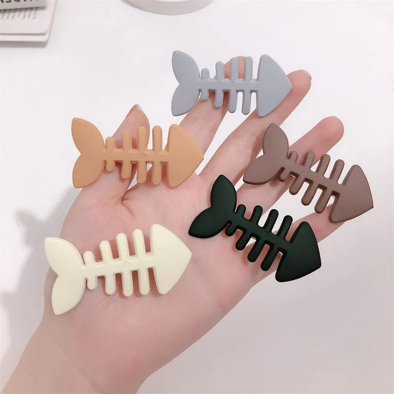 Plastic resin fishbone barrette duckbill hair clip in khaki beige black brown grey colours