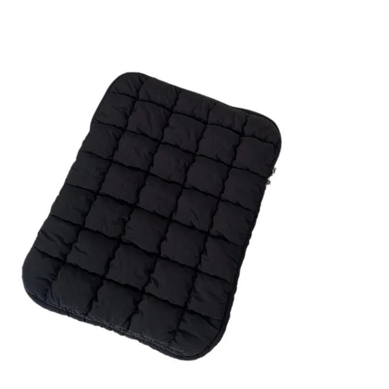 Black and white cloud cotton laptop storage bag showing nylon material and size options for 11 to 15.6 inch devices