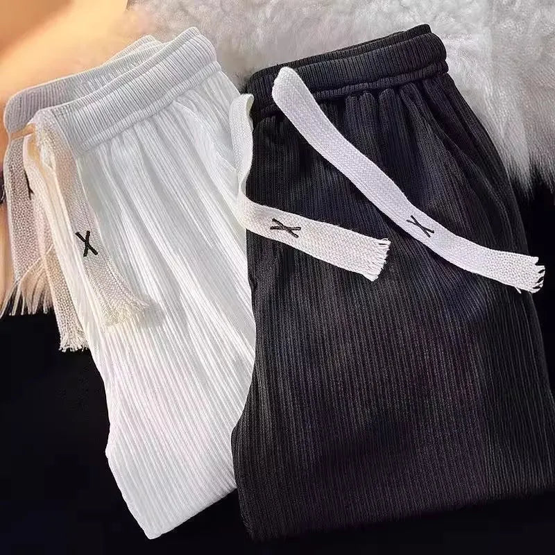 Men's loose straight-leg casual trousers in black cotton fabric