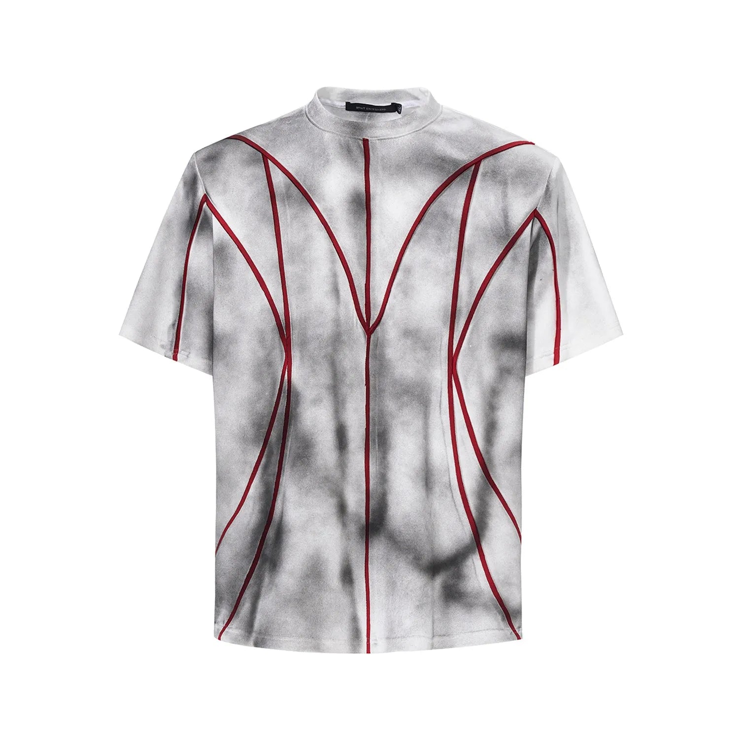 Padded shoulder short sleeve T-shirt with three-dimensional line patchwork design on round neck
