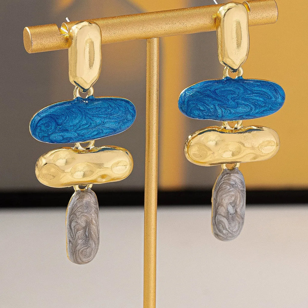 Geometric zinc alloy stud earrings with electroplated multicolor finish