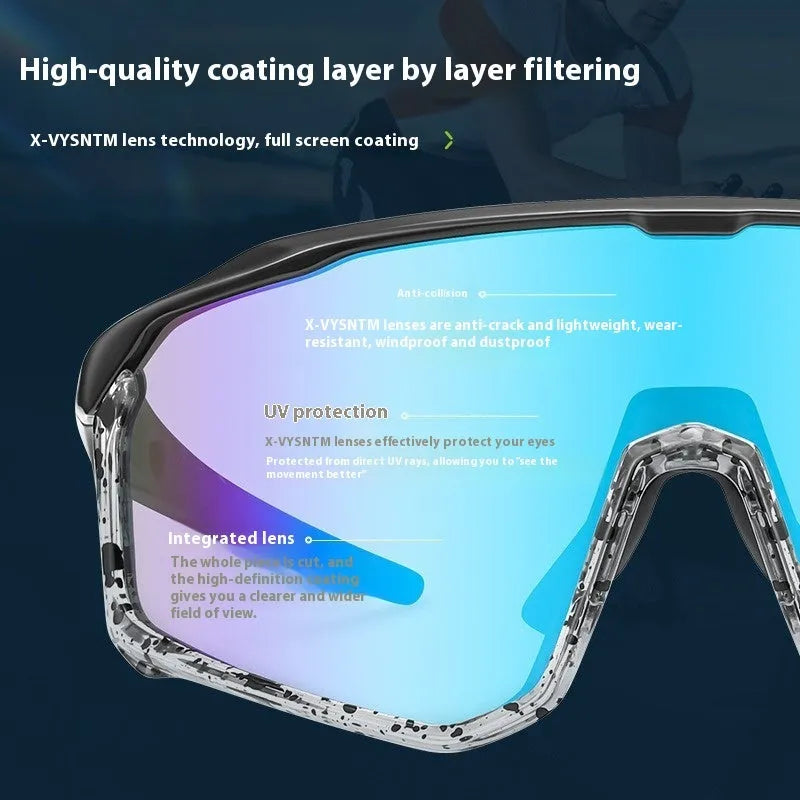 Mountaineering goggles with full-frame design and polycarbonate lenses in various colour options for UV protection
