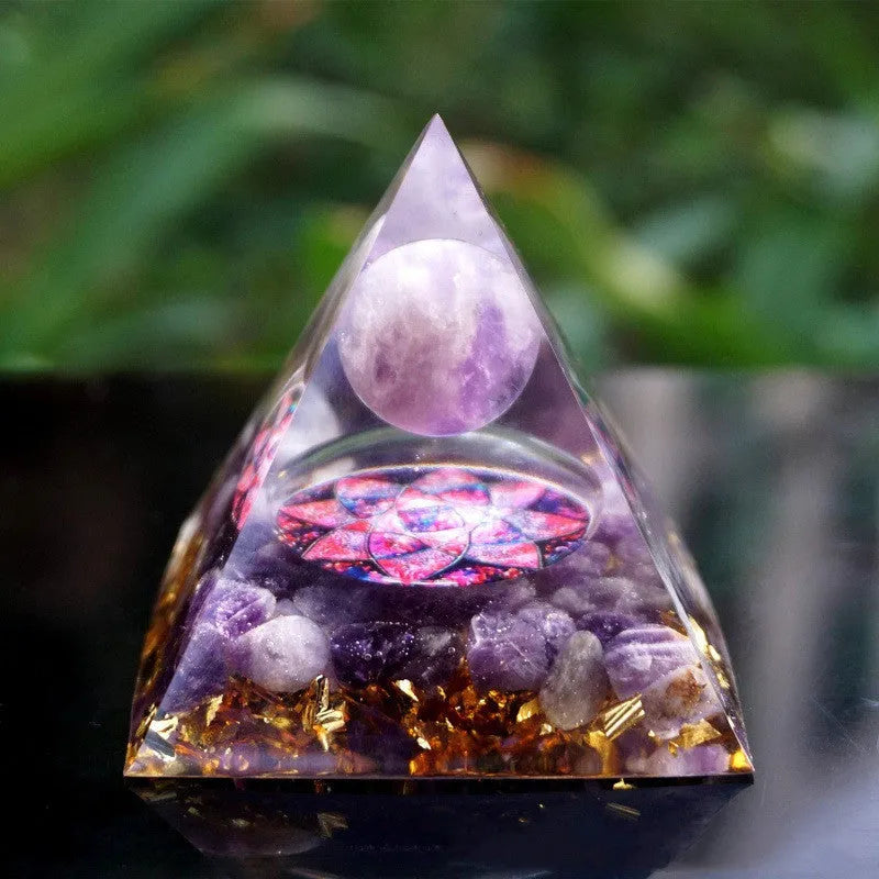 6cm crystal epoxy pyramid decoration with natural gravel visible through transparent resin in Lapis lazuli blue colour