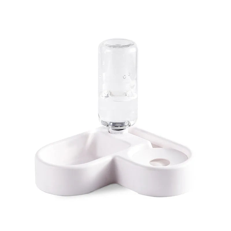 White cat water fountain with 2.5-litre capacity and triple filtration system on kitchen counter