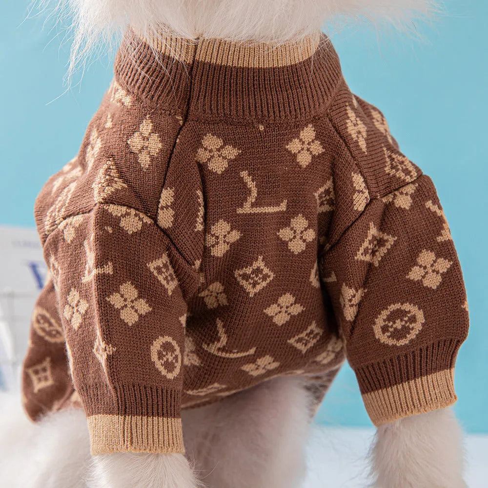 Wool dog sweater in monochrome or two-tone colours, sizes XS to XXL, for autumn and winter warmth