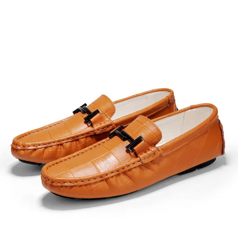 Men's casual leather peas shoes with belt buckle, cowhide upper, and flat rubber sole in black colour