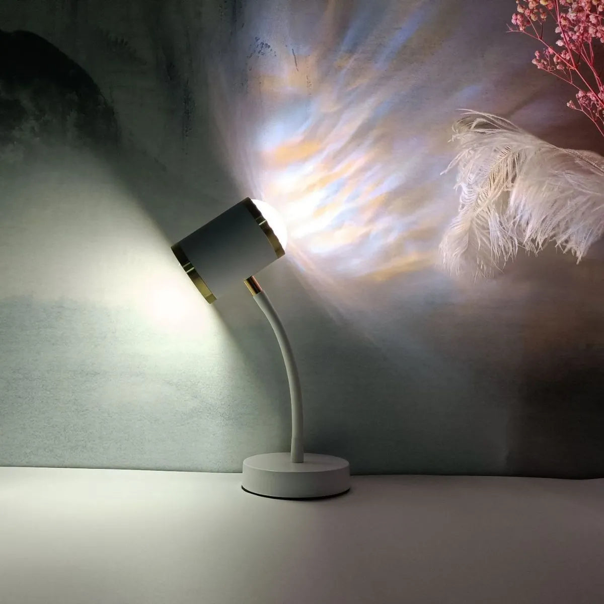 Black and white double-headed photography lamp with metal construction for live streaming
