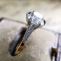 Two-tone brass-plated copper ring with inlaid zircon, geometric women's design, sizes 6 to 10