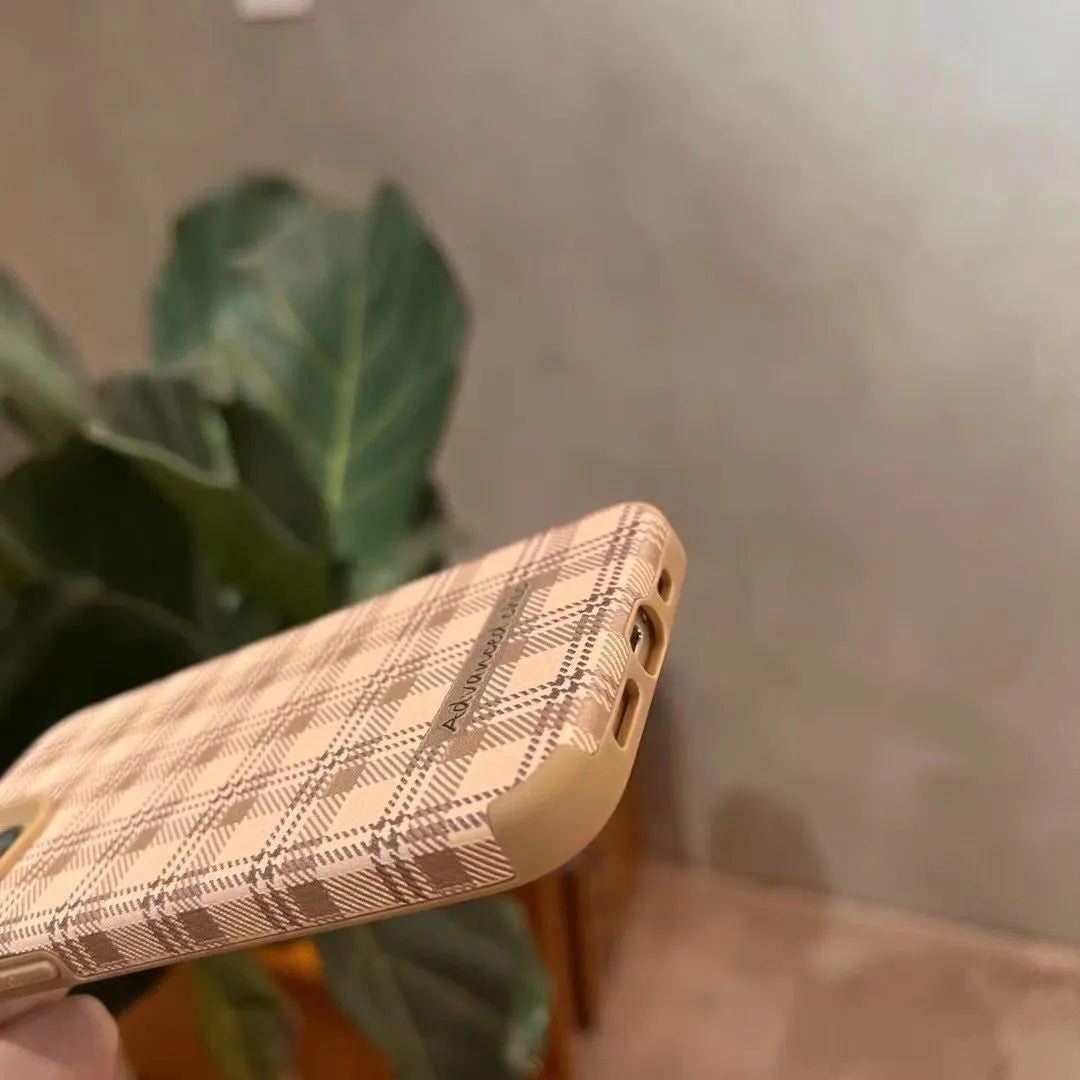Curry Qianniao TPU phone case with cartoon pattern for iPhone, rear cover in Curry Thousand Birds or Curry Checker