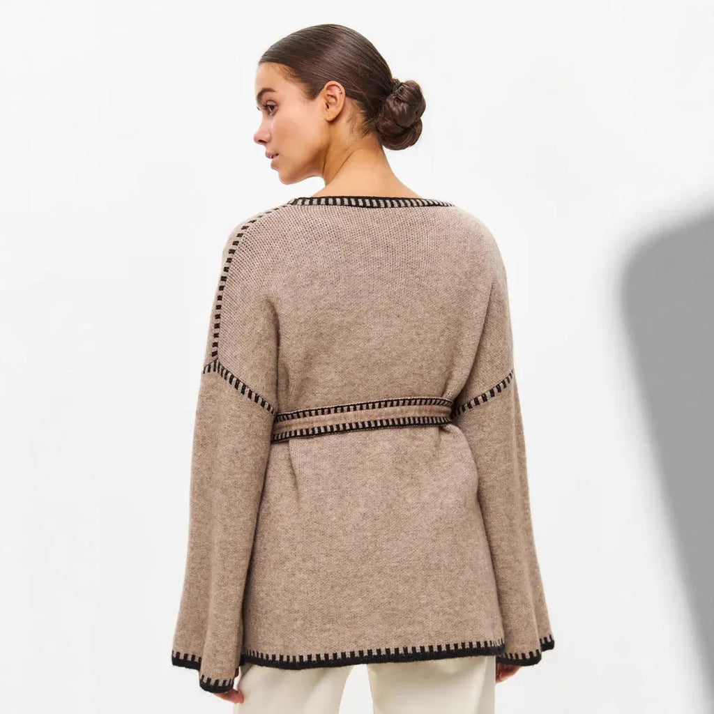 Lace-up front knitted cardigan in imitation cashmere fabric with 50cm body length and long sleeves