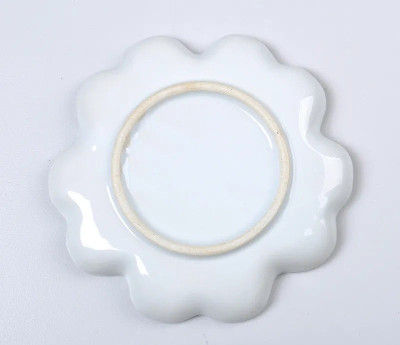 White ceramic plum blossom painting palette for watercolour acrylic oil paints