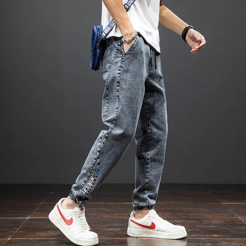 Men's cropped oversized slimming jeans in black, grey or blue, cotton-rich denim with mid waist and straight leg, sizes M to 8XL