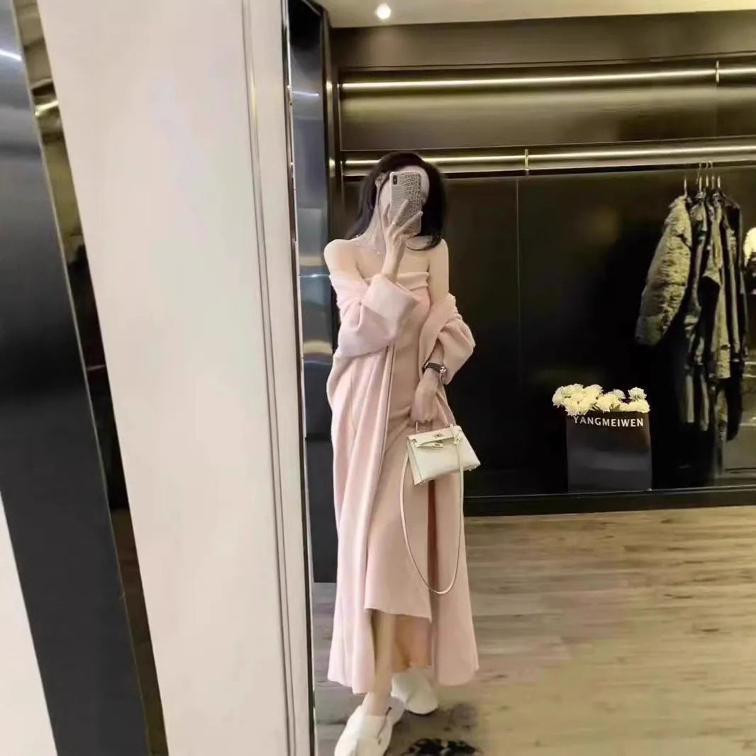 Women's knitted cardigan dress sweater suit in gray with flocking details, long skirt, and regular sleeves